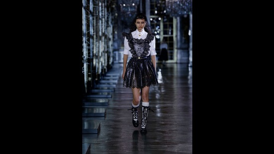 Crisp white statement collared pieces were clashed with broderie anglaise knits or laser-cut leather creating a visual tension of sorts. (Photo: Instagram/Dior) Crisp white statement collared pieces were clashed with broderie anglaise knits or laser-cut leather creating a visual tension of sorts. (Photo: Instagram/Dior)
