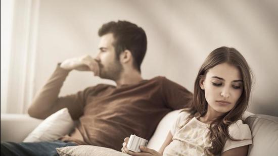Initiative can salvage your sinking relation-ship Initiative can salvage your sinking relation-ship