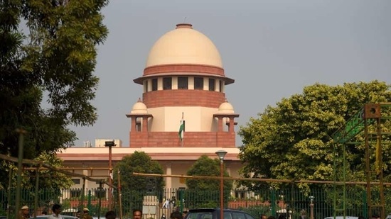 The apex court has agreed to re-examine the 50% ceiling on reservations in India while hearing a case on the validity of 10% separate reservations for Marathas(Amal KS/HT PHOTO) The apex court has agreed to re-examine the 50% ceiling on reservations in India while hearing a case on the validity of 10% separate reservations for Marathas(Amal KS/HT PHOTO)