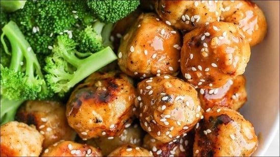 Recipe: Keep your weeknight dinner mood lit right with Orange Chicken Meatballs(Instagram/thewoodenskillet)