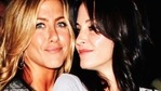 Courteney Cox and Jennifer Aniston worked together on Friends. Courteney Cox and Jennifer Aniston worked together on Friends.