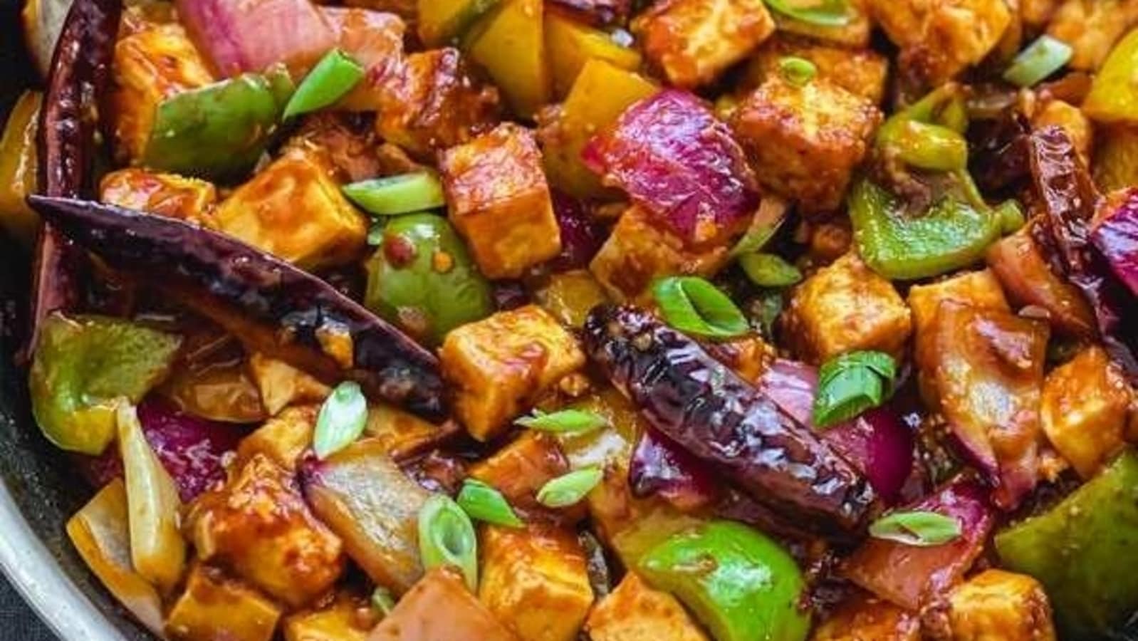 Recipe: Homemade Indo-Asian Chilli Paneer to spice up your week ...