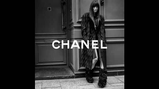 A winter in Paris where opposites attract. Bare legs paired with faux fur boots and an oversized coat. (Photo: Instagram/ChanelOfficial) A winter in Paris where opposites attract. Bare legs paired with faux fur boots and an oversized coat. (Photo: Instagram/ChanelOfficial)