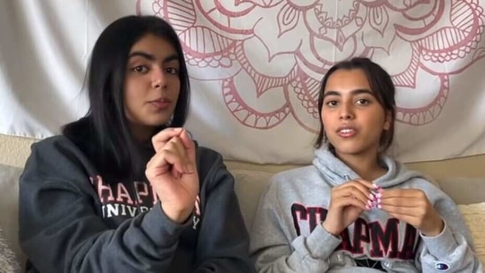 Imtiaz Ali and Anurag Kashyap's daughters Ida and Aaliyah share secrets about their friendship.(YouTube)