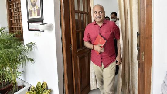 Delhi deputy chief minister Manish Sisodia. (PTI) Delhi deputy chief minister Manish Sisodia. (PTI)