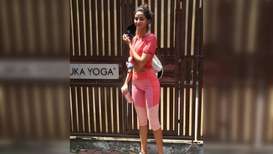 For her Yoga session, Ananya Panday too went with a beautiful colour and opted to wear a pink co-ord set. (Varinder Chawla) For her Yoga session, Ananya Panday too went with a beautiful colour and opted to wear a pink co-ord set. (Varinder Chawla)