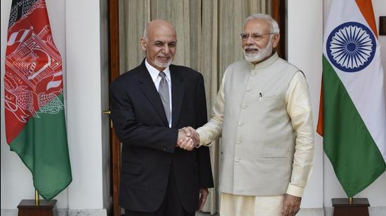 The US proposal requires Taliban to give up sources of strength and Kabul’s leadership to give up power. India’s inclusion in talks is because of its influence with the Kabul elite (Vipin Kumar/HT PHOTO)