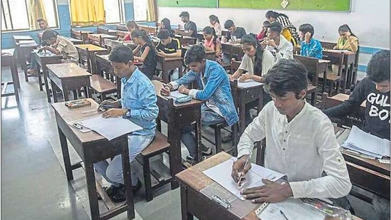 Candidates who have appeared in the exam can check their marks by visiting the official website of SSC after they are released.(HT File) Candidates who have appeared in the exam can check their marks by visiting the official website of SSC after they are released.(HT File)