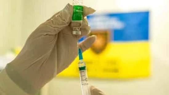 According to the list of priority population groups drawn by the National Expert Group on Vaccine Administration for Covid-19 (NEGVAC), after nearly 30 million health care and frontline workers, the next in line were individuals above 50 years of age, and those with comorbidities.(AP Photo/Evgeniy Maloletka)