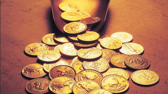 The historic gold coins weighing 2,357 grams were found with a broken bronze made of a copper-like metal weighing 525 gram. The seized coins date between 1720 to 1750 AD. (HT REPRESENTATIVE PHOTO)