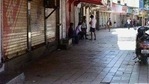 Apart from Nagpur, the lockdown has already been imposed in districts such as Jalgaon, Amravati among many others to curb the spread of the infection.(PTI) Apart from Nagpur, the lockdown has already been imposed in districts such as Jalgaon, Amravati among many others to curb the spread of the infection.(PTI)