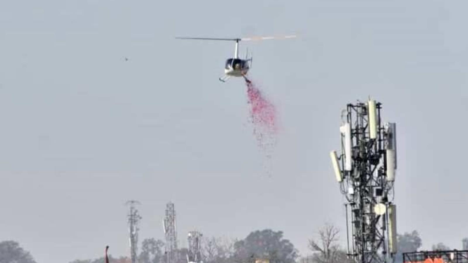 On new CM's command, choppers shower flowers on seers in Haridwar