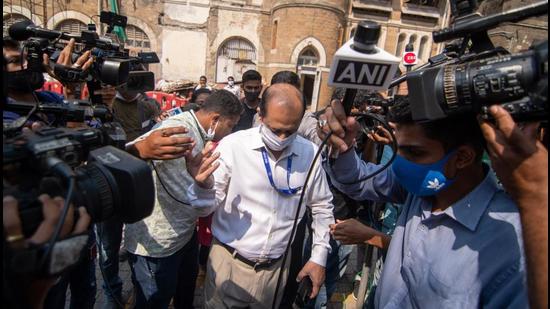 Sachin Vaze arrives at police commissioner’s office, in Mumbai on March 10. (Pratik Chorge/Hindustan Times) Sachin Vaze arrives at police commissioner’s office, in Mumbai on March 10. (Pratik Chorge/Hindustan Times)