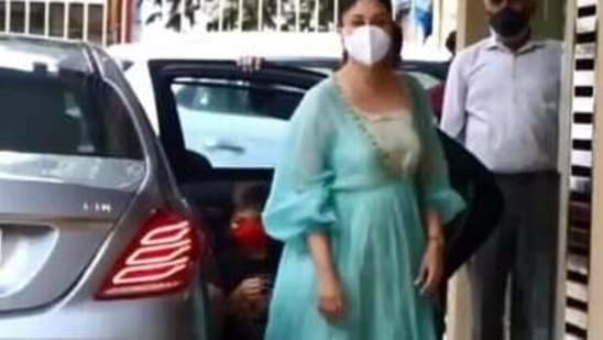 Kareena Kapoor and Taimur were attending his cousin Samaira's birthday party.