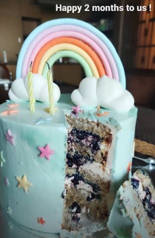 Anushka Sharma posted a picture of a cake.