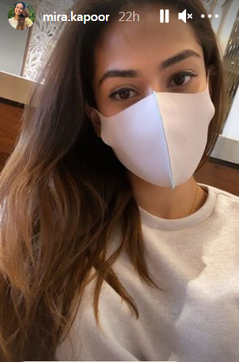 Mira Rajput in a mask at Delhi airport. Mira Rajput in a mask at Delhi airport.