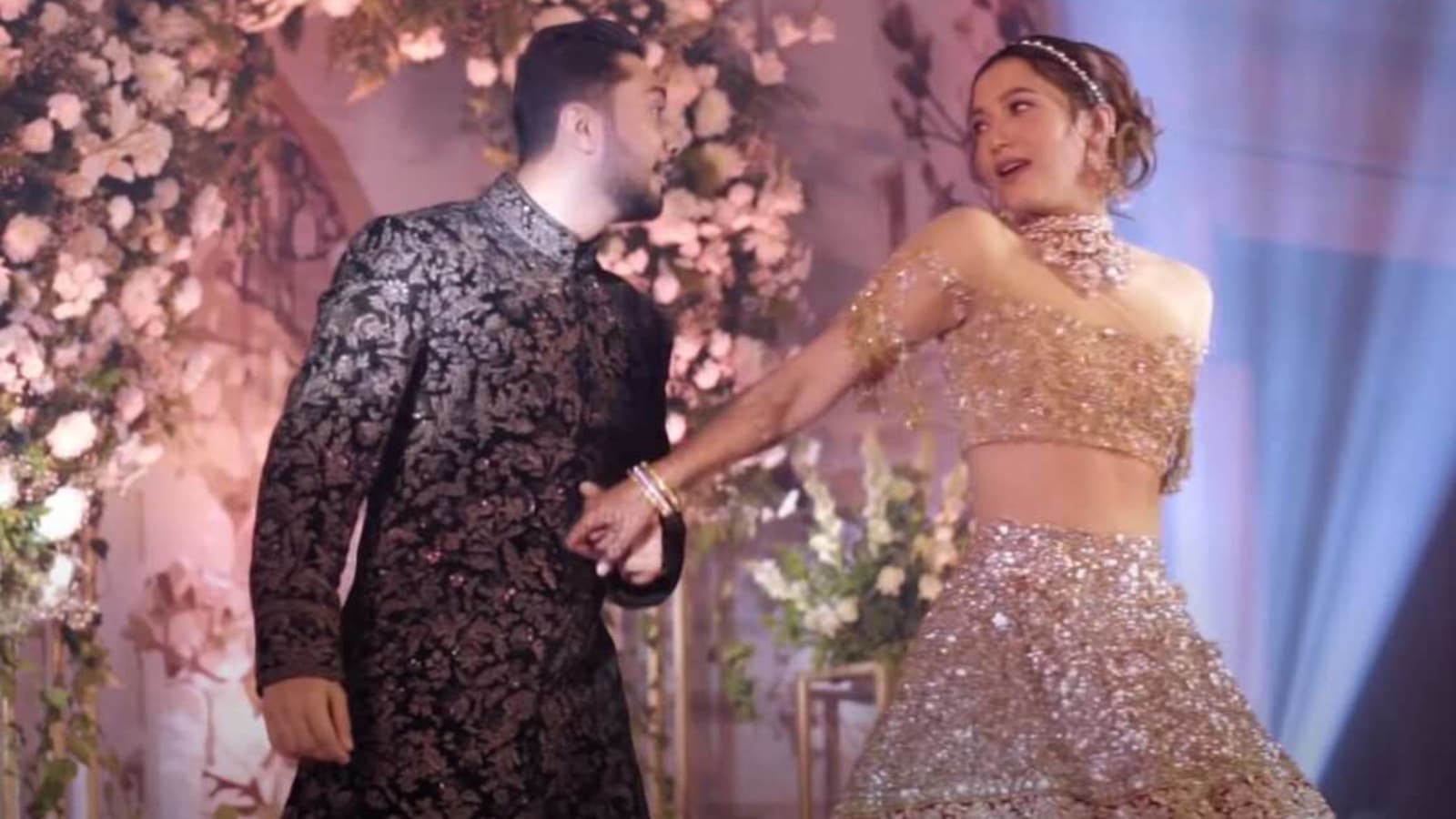 Gauahar Khan gave Zaid Darbar ‘no attention’ during first meeting, then he slid into her DMs. Watch their wedding video