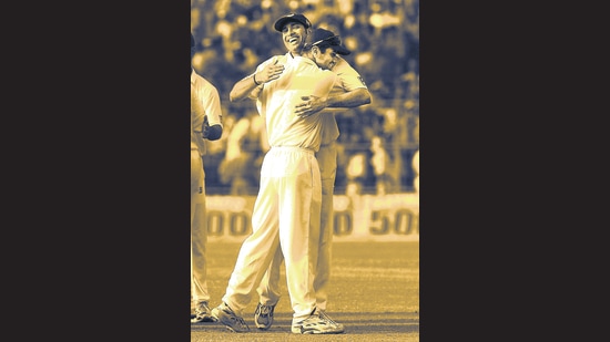 On Day 4 of the 2nd Test of Australia’s tour of India, Laxman and Dravid’s legendary partnership yielded a mammoth 376 runs. Here they are a day later, celebrating India’s win with grins and a hug. Against an Australia on top of its game, packed with superstars, India won by 171 runs after following on. (Getty Images)