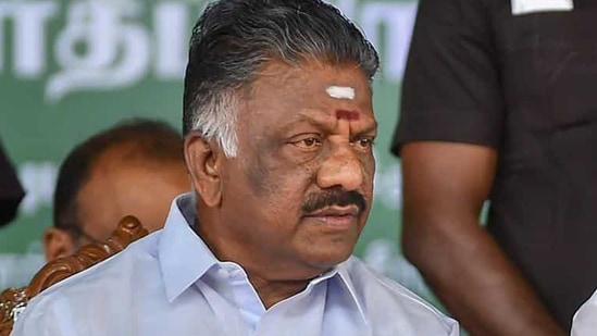 Tamil Nadu deputy chief minister O Panneerselvam(PTI)