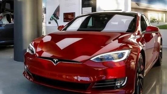 Glencore Plc, which operates two of the world’s biggest industrial cobalt mines in Congo, assures its buyers like Tesla Inc. that there is no hand-dug only responsibly-sourced cobalt feeds into its products. (HT File Photo) Glencore Plc, which operates two of the world’s biggest industrial cobalt mines in Congo, assures its buyers like Tesla Inc. that there is no hand-dug only responsibly-sourced cobalt feeds into its products. (HT File Photo)