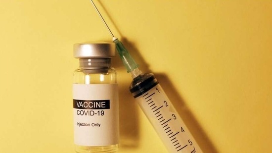 Cancer patients less protected after first Covid vaccine jab (representative image)(Unsplash) Cancer patients less protected after first Covid vaccine jab (representative image)(Unsplash)