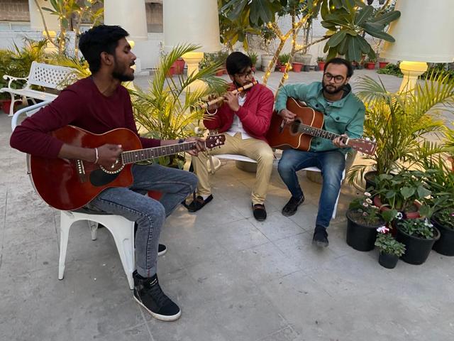 Young musicians performing at Home Sweet Home (Sourced photo) Young musicians performing at Home Sweet Home (Sourced photo)