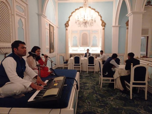 Shagun Kumar and Shailja Singh performing Sufi songs and ghazals at Taj Mahal hotel (Sourced photo) Shagun Kumar and Shailja Singh performing Sufi songs and ghazals at Taj Mahal hotel (Sourced photo)