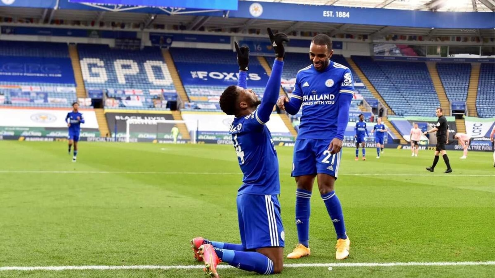 Iheanacho hat-trick as Leicester crush Sheffield United ...