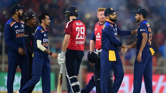 India captain Virat Kohli with his teammates. (PTI) India captain Virat Kohli with his teammates. (PTI)