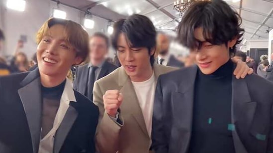 Bts Singer Jin Once Interviewed V On Grammys Red Carpet After Latter Couldn T Give His Speech Watch Video Hindustan Times