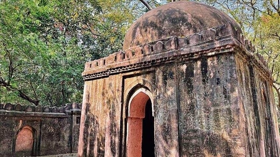 The tiny monument—Kali Gumti, in south Delhi’s Deer Park — has something that makes it stand out.