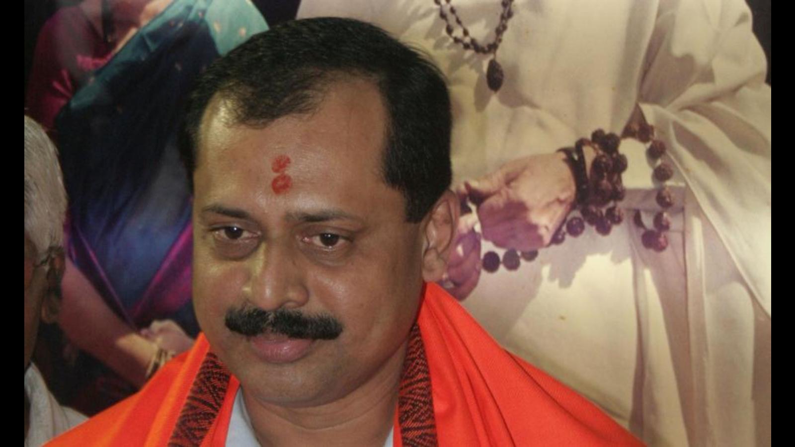 Sachin Vaze S Shiv Sena Connection Mumbai News Hindustan Times