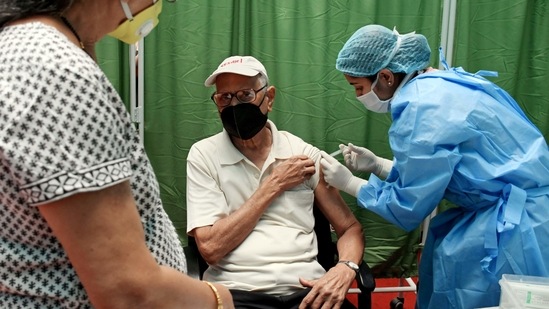 On January 2, the Drugs Controller General of India (DCGI) announced it had approved two vaccines for the country’s immunisation programme.(ANI Photo) On January 2, the Drugs Controller General of India (DCGI) announced it had approved two vaccines for the country’s immunisation programme.(ANI Photo)