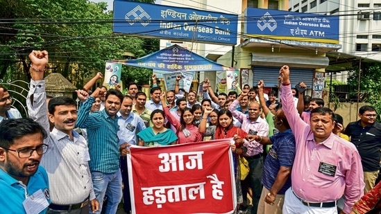 Last month, Finance Minister Nirmala Sitharaman had announced the privatisation of two public sector banks (PSBs) as part of the government's disinvestment plan in the Union Budget for the next fiscal (MINT_PRINT) Last month, Finance Minister Nirmala Sitharaman had announced the privatisation of two public sector banks (PSBs) as part of the government's disinvestment plan in the Union Budget for the next fiscal (MINT_PRINT)