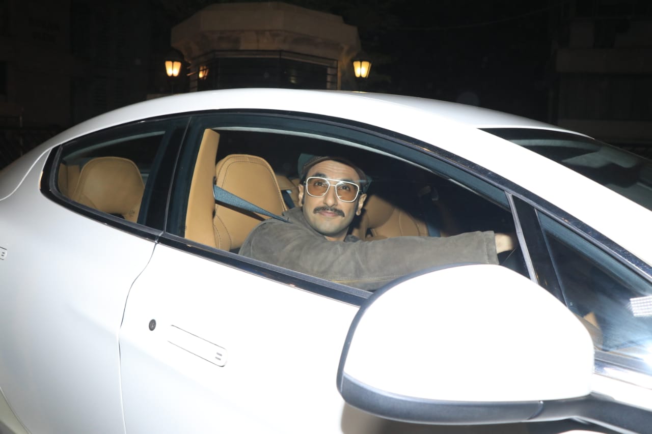 Ranveer arrives at the bash. (Varinder Chawla)