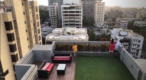 Anita Hassanandani and Rohit Reddy have a stunning terrace area. Anita Hassanandani and Rohit Reddy have a stunning terrace area.