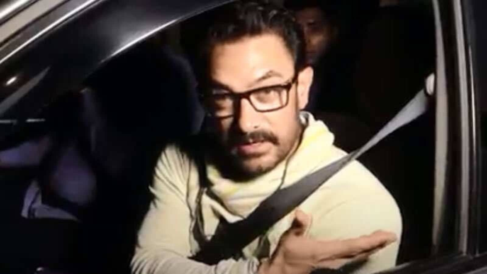 Aamir Khan tells paparazzi why he quit social media: 'Main apni thunki mein rahta hoon'