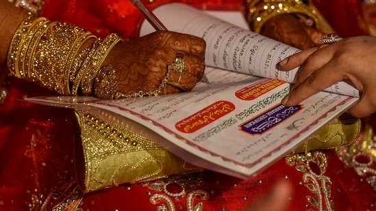 The nikahnama gives the woman the right to divorce and binds the clerics and witnesses to give their testimony in case the issue reaches a court. (Kunal Patil/ Hindustan Times) The nikahnama gives the woman the right to divorce and binds the clerics and witnesses to give their testimony in case the issue reaches a court. (Kunal Patil/ Hindustan Times)