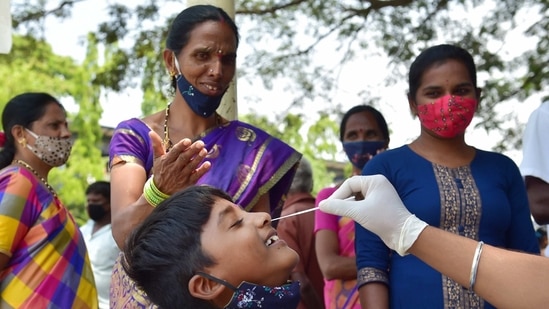 The state health department has also decided to step up their testing and tracking measures by conducting 1,00,000 tests daily. (PTI Photo/Shailendra Bhojak)(PTI)