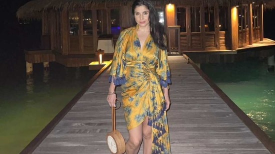 Maheep posing at her resort in Maldives.
