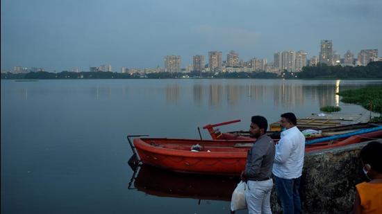 Experts said the drop in pollution can be attributed largely due to the Covid-19-induced lockdown which brought a wide range of emissions to a halt. (HT FILE) Experts said the drop in pollution can be attributed largely due to the Covid-19-induced lockdown which brought a wide range of emissions to a halt. (HT FILE)