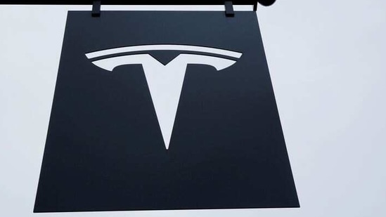 While the previous ceiling of less than 50,000 pounds meant most Model 3 variants got the aid, none will qualify under the new rule. (Reuters file photo)