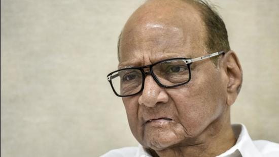 Soon after the unprecedented Covid outbreak, Pawar stepped in to guide Uddhav Thackeray and state administration on handling the epidemic. (/HT File) Soon after the unprecedented Covid outbreak, Pawar stepped in to guide Uddhav Thackeray and state administration on handling the epidemic. (/HT File)