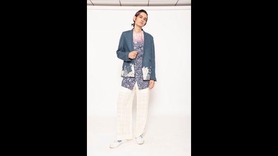 One label that merits special attention is Khanijo, who presented a ménage à trois of prints, embroideries and weaves. (Photo: Instagram/FDCIOfficial) One label that merits special attention is Khanijo, who presented a ménage à trois of prints, embroideries and weaves. (Photo: Instagram/FDCIOfficial)