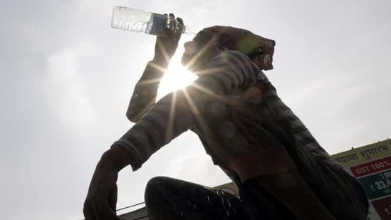 A severe heatwave is declared when the maximum temperature is at least 40°C and more than 6.4°C higher than the normal or when the maximum temperature is more than 47°C. (Rahul Raut/HT File Photo) A severe heatwave is declared when the maximum temperature is at least 40°C and more than 6.4°C higher than the normal or when the maximum temperature is more than 47°C. (Rahul Raut/HT File Photo)