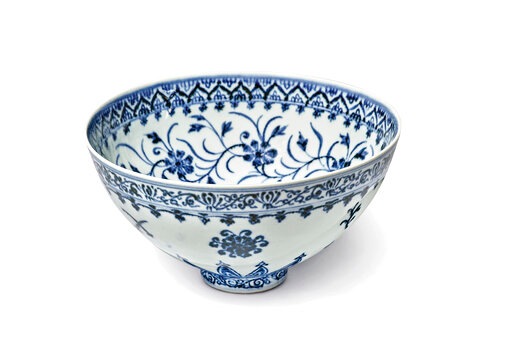 This photo, provided by Sotheby's shows a small porcelain bowl bought for $35 at a Connecticut yard sale that turned out to be a rare artifact. (AP) This photo, provided by Sotheby's shows a small porcelain bowl bought for $35 at a Connecticut yard sale that turned out to be a rare artifact. (AP)