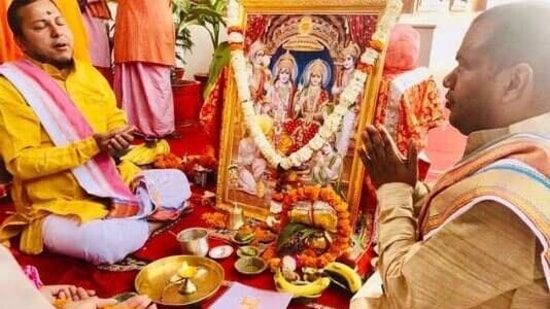 The team of Ram Setu took part in a special puja in Ayodhya on March 18 before beginning the film's shoot. The team of Ram Setu took part in a special puja in Ayodhya on March 18 before beginning the film's shoot.