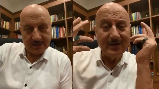 Anupam Kher has dedicated a song to bald people. Anupam Kher has dedicated a song to bald people.