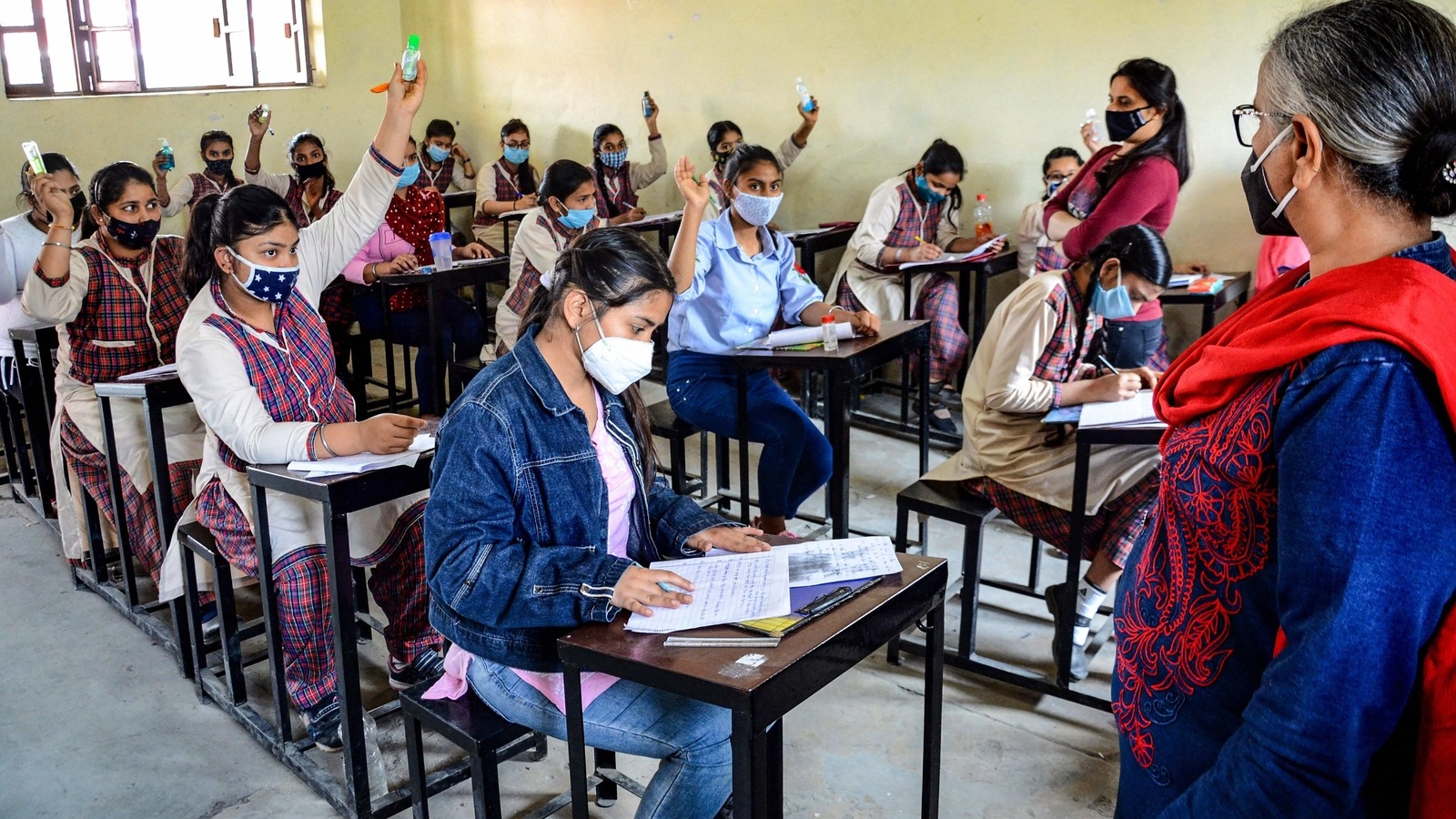 2nd wave of Covid19 These states shut schools once again as cases