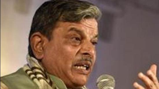 Jaipur, India - Jan. 19, 2017: (L to R) Dattatreya Hosabale speaks during Saffron and the Sangha session at the Jaipur Literature Fest 2017 in Jaipur, India, on Thursday, January 19, 2017. (Photo by Saumya Khandelwal/ Hindustan Times) JLF 2017 (Saumya Khandelwal/HT PHOTO) Jaipur, India - Jan. 19, 2017: (L to R) Dattatreya Hosabale speaks during Saffron and the Sangha session at the Jaipur Literature Fest 2017 in Jaipur, India, on Thursday, January 19, 2017. (Photo by Saumya Khandelwal/ Hindustan Times) JLF 2017 (Saumya Khandelwal/HT PHOTO)